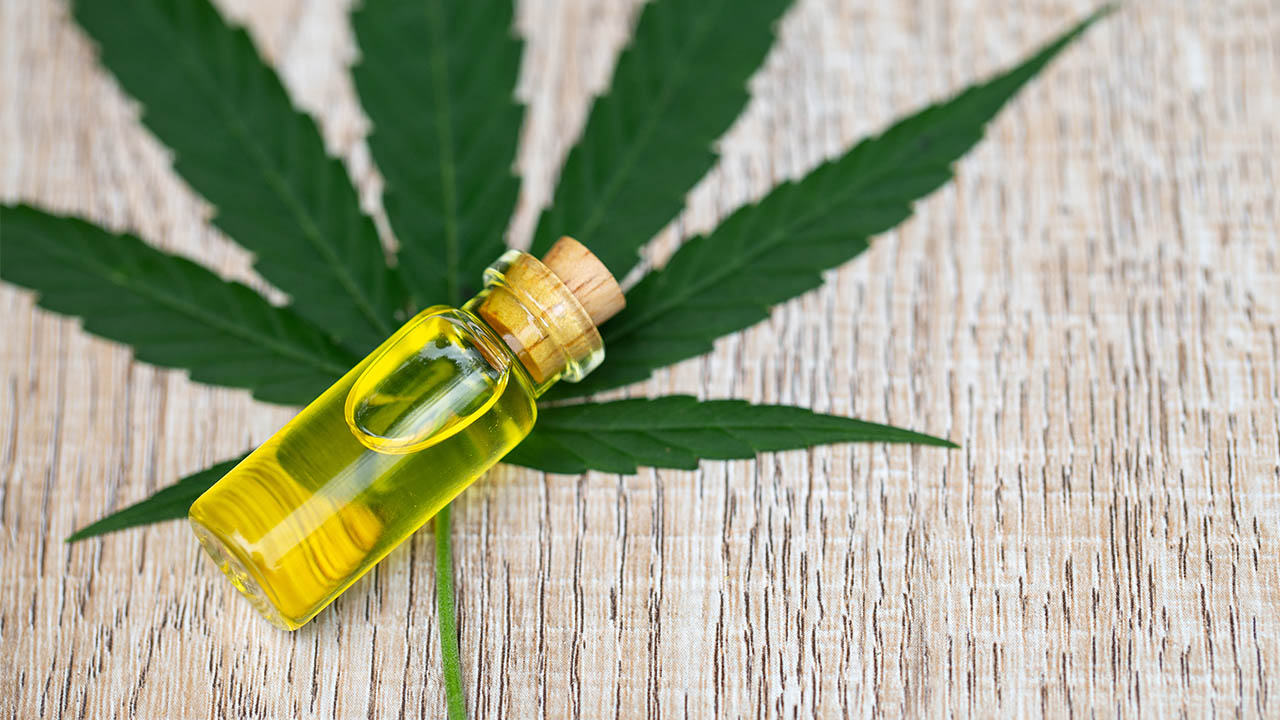 What Research Says About CBD Oil How Cannabidiol Helps Body Mind Relax Calm